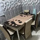 طاولة الطعام