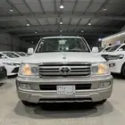 لاندكروزر 2006 شبه الجديد