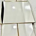 طاولات أرضية