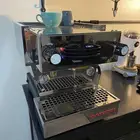 مكينة لامارزوكو لينيا ميني مع طاحونة نيش زيرو وركن قهوه كامل