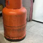 للبيع اسطوانه غاز