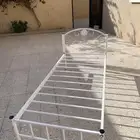 سرير من ايكيا استخدام بسيط جدا ونظيف