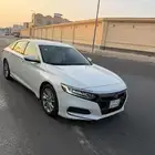 للبيع هوندا أكورد ابيض 2020 استاندر
