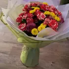 باقة ورد طبيعيه تعبر عنك