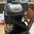 اله قهوه وكابتشينو من ديلونجي