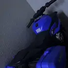 دباب اثنين.لهم عشر شهور لعبوا فيه مرتين.كلهم يشتغلن شاحن مع