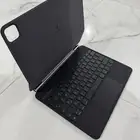 ماجيك كيبورد ايباد برو و اير - أسود