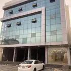 مجمع تجاريه وادوار مفتوحه للايجار