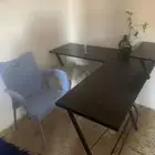 مكتب مع كرسي مع كمدينو