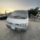 باص كيا نظيف للبيع