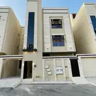 للبيع شقق علوي مع سطح خاص بحي الضيافة غرب الخميس بسعر 520