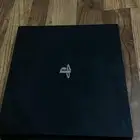 بلايستيشن 4 برو (تم البيع والله يبارك للشاري)