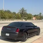 للبيع   كلايسلر 2018 300s) V8)
