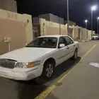 للبيع فورد ماركيز الموتر نظيف ما يشكي من أي شيء