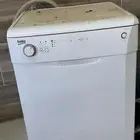 مغسلة ملابس ومغسلة مواعين وثلاجة