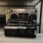 راديو ومسجل سوني ياباني اصلي