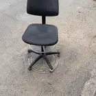 كرسي لينول أسود