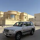 للبيع لاندكروزر 2005 قير عادي شرط