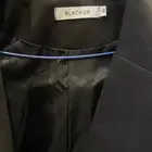 جاكيت اسود