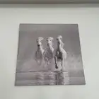 لوحة من هوم سنتر