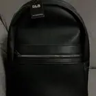 شنطة ظهر جلد ماركة جديدة