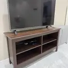 تلفزيون ال جي اظن بانه 48 بوصه للبيع ليس سمارت