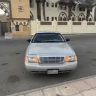 فورد فيكتوريا 2010 للبيع