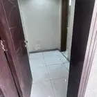 للإيجار   غرفة سائق مستقل ة