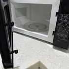 ميكرويف وشباك