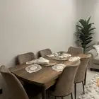 طاولة طعام