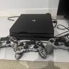 سوني 4مستخدم بحاله جيده لا يشكي من شي