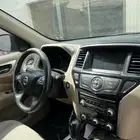 نيسان