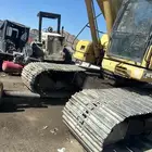 بكت بوبكات شبه جديد وبكت جي سي بي للبيع