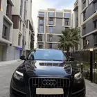 Audi Q7 2014 مخزن