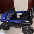 سيارة كهربائيه