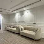 للبيع كنب جديد لم يستخدم مفصلة ذا الاسبوع وخشبه قوي