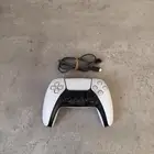 يد بلايستيشن 5 اصلية مع شاحن