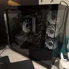 جهاز قيمنق شبه جديد مع شاشة 240Hz   ماوس وكيبورد