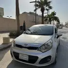 كيا ريو 2013 هاتشباك