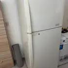 ثلاجه ال جي 18 قدم لون ابيض بحاله جيده