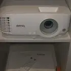 بروجكتر للإيجار