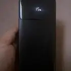 شاحن متنقل