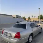 لينكون تاون كار لارج 2008