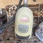 مكنسه كهربائيه