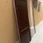 باب حمام ألمنيوم لون خشبي للبيع