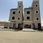 للبيع أدوار ارضيه بحوش وشقق علويه بسطح خاص المحاله ابها