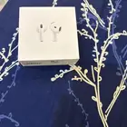 سماعة ابل الجيل الرابع السعر 350 جديده بقراطيسها