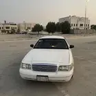 فورد فكتوريا مخزن