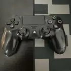 يد بلاستيشن 4