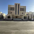 للبيع دور ارضي علي شارعين زاويه وشارع شمال التضامن بالخميس